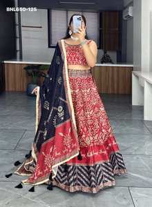 Proveedor de conjuntos de lehenga-choli y dupatta de seda artística de primera calidad para festivales, con estampado y trabajo de gota patti, de Surat. - Product Image 3