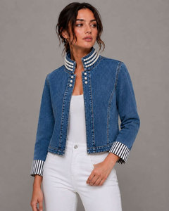 Chaqueta Vaquera de Diseño Personalizado para Mujer - Product Image 1
