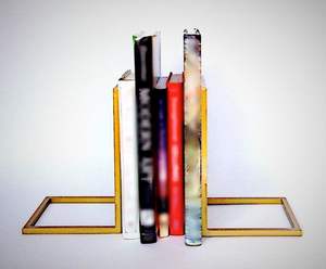 Sujetalibros de Metal de Diseño Minimalista, Ideales para Interiores con Estética Elegante y Exhibición Organizada de Libros - Product Image 1