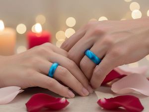 Anillos de Resina Hechos a Mano para Mujer, Anillos de Diseño Coloridos, Joyería Artística Única, Anillo Ajustable Ligero - Product Image 5