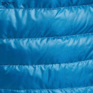Blouson matelassé à capuche pour homme style urbain avec fermeture éclair – Tendance hiver, décontracté, respirant et écologique, qualité supérieure - Product Image 6