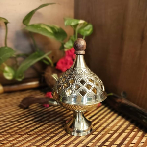 Quemadores de Incienso Artesanales de Latón - Acabado Antiguo Tradicional Ecológico para Fragancia del Hogar, Meditación y Oración - Product Image 6