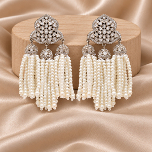 Boucles d'oreilles pendantes en argent plaqué avec perles et pompons, vente en gros, fabricant de bijoux personnalisés en gros - Product Image 2