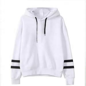 Venta al por mayor de buena calidad de las mujeres pulóver con capucha de peso pesado de gran tamaño blanco a rayas con capucha para hombres y mujeres - Product Image 4