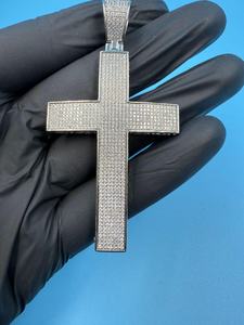 Colgante de Cruz de Lujo con Moissanita VVS, Chapado en Plata 925, Joyería HipHop Bling, Pasa Prueba de Diamante, Colgante de Fe Cristiana - Product Image 2