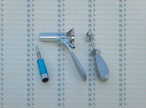 Proctoscopio/Anoscopio Rectal Kelly de Calidad Premium con Fuente de Luz para Hemorroidectomía - Product Image 5