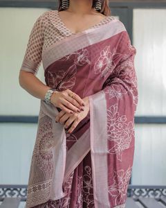 Sari indio estilo Bollywood de lino y algodón con tejido plateado y hermoso estampado digital, elegante vestido étnico para novias. - Product Image 3