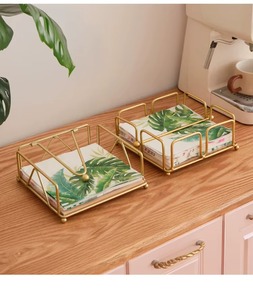 Porte-serviettes en métal durable et de qualité assurée, ajoute un charme élégant et intemporel aux tables à manger, options personnalisables, KRAFT WORLD - Product Image 2