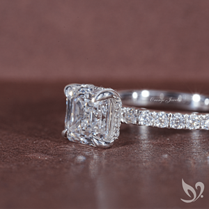 Anillo de Compromiso con Diamante Cultivado en Laboratorio, Corte Asscher de 2 Quilates, Certificado por IGI |   Anillo de oro macizo de 10 quilates con halo oculto - Product Image 2