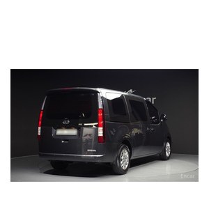 Hyundai Staria Cargo 2024 de 3 Plazas con Caja de Cambios Automática, Asientos de Cuero, Volante a la Izquierda, 44,290 km, Combustible Diésel - Product Image 2