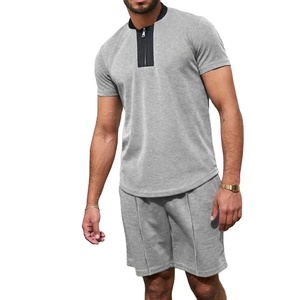 Vêtements de sport de gymnastique respirants en coton personnalisables pour hommes T-shirt zippé et short ensemble deux pièces vêtements d'été confortables Style décontracté - Product Image 1