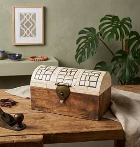 Caja de Joyería Artesanal Ecológica de Madera con Incrustaciones, Tapa Grabada Sólida con Cierre de Broche, Forma Rectangular, para Acción de Gracias - Product Image 1