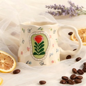 Mug en céramique le plus vendu avec motif floral, finition mate rose, design mignon pour usage domestique - Product Image 6