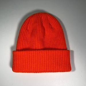 Unisex Ribbed <b>Beanie</b> Hat Warm Knitted Winter Cap Soft Casual Streetwear Everyday Fashion Accessory - Product Image 4
