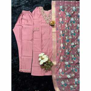 PANTALÓN FANCY ROMAN DE SEDA TRABAJO A MANO CON DUPATTA BABY PINK - Product Image 1