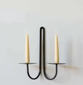 เชิงเทียนติดผนังโลหะสำหรับตกแต่งห้องนั่งเล่นและห้องนอน - Product Image 1