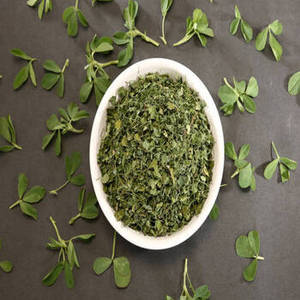 Indische Kasuri Methi, ISO-zertifiziert, 1kg, traditioneller Geschmack, reichhaltiges Kräuteraroma, internationale Käufer auf der Suche nach hochwertigen Kräutern - Product Image 1