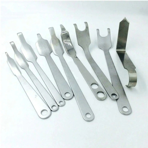 Ensemble de 9 instruments de rétraction de la hanche pour la chirurgie orthopédique, rétracteurs chirurgicaux manuels en acier inoxydable pour interventions sur la hanche - Product Image 2