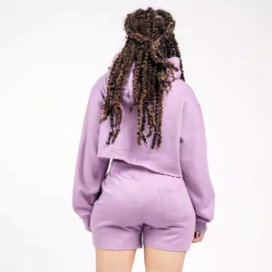 Ensemble 2 pièces pour femme : sweat à capuche court et short, couleur unie, en molleton, décontracté, sportswear, printemps-été, manches longues, coupe ample - Product Image 3