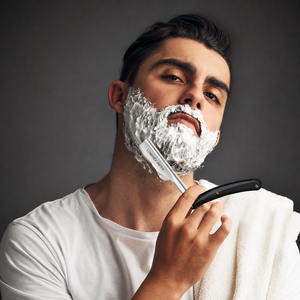 Navaja de Afeitar Recta Vintage Luminex Impex con Mango de Concha de Abulón y Acero al Carbono, Lista para Usar en Barberías y Salones - Product Image 2