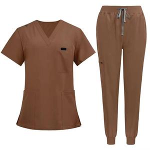 Tenue Médicale Infirmière Femme : Ensemble Blouse et Pantalon Col V Personnalisable avec Logo, Poches, en Coton – Idéal Hôpital - Product Image 2