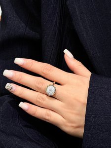 แหวนเพชรทรงกลมเพาะเลี้ยงในห้องปฏิบัติการ ประดับขอบเพชร สำหรับผู้หญิง ทองคำแท้ 14K ของขวัญวันครบรอบสุดพิเศษสำหรับแฟนสาว - Product Image 5