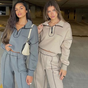 Ensemble de survêtement décontracté 2 pièces pour femme : haut court à demi-zip et pantalon de jogging à manches longues, idéal pour l'hiver - Product Image 1