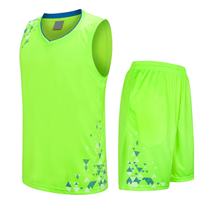 Ensembles d'uniformes de basket-ball professionnels personnalisés pour hommes, sans manches, à séchage rapide, respirants, maillots et shorts d'été, grande taille, haute qualité - Product Image 6