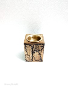 Brûleur d'encens religieux artisanal en bois de manguier écologique avec motif lune et étoiles, diffuseur aromatique pour une utilisation toute l'année - Product Image 4
