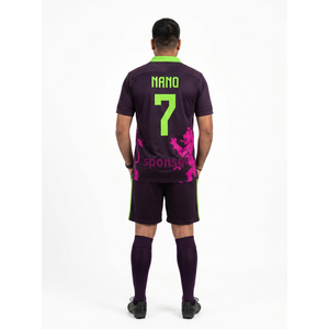 เสื้อฟุตบอลชายแบบสั่งทำพิเศษ-ผ้าโพลีเอสเตอร์ตาข่าย 100%-ชุดแข่งขันฟุตบอลแบบมืออาชีพ-ชุดทีมมืออาชีพ-ผู้ผลิต OEM - Product Image 2
