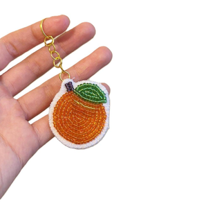 Breloques et porte-clés décoratifs faits main en perles de rocaille écologiques pour sacs brodés, parfaits pour la remise des diplômes et la Fête nationale - Product Image 1