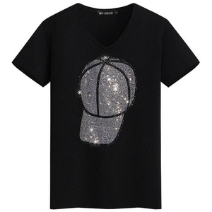 T-shirt da uomo <span class=keywords><strong>MY</strong></span>-DBSH nera girocollo a maniche corte con strass e design berretto da baseball, vestibilità casual regolare, in jersey di cotone a blocchi di colore - Product Image 1