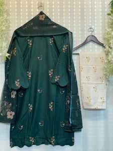 Traje de rayón elegante bordado de lentejuelas con diamantes gasa digital Dupatta Maslin algodón Palazzo-disponible L XXL ropa de fiesta - Product Image 6