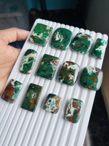 Lote al por mayor de cabujones de crisocola natural de grado AAA hechos a mano, piedras preciosas sueltas de crisocola con propiedades curativas - Product Image 4