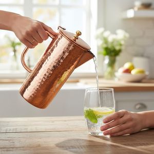 Ensemble de carafes en cuivre pour une expérience culinaire haut de gamme, ensemble de service d'eau en métal avec verres, vaisselle de table durable et réutilisable - Product Image 2