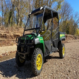 Véhicule utilitaire de qualité supérieure John Deere 825M S4 à moteur à couple élevé pour les chantiers de construction et les travaux de ranch - Product Image 3