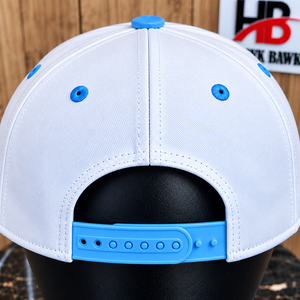Gorra Unisex Snapback Premium Ajustable de 6 Paneles, Blanca y Azul con Logotipo Bordado, Estilo Urbano, Casual, Diseño Personalizado - Product Image 6
