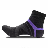 Chaussettes de compression pour hommes, en coton, élasthanne et polyester, pour le basketball, imprimées, séchage rapide, antibactériennes, couleur personnalisée