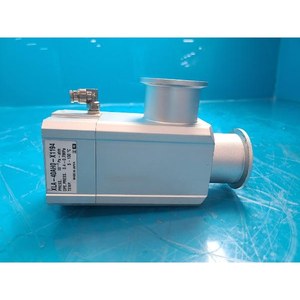 Vanne d'angle haute pression SMC XLA-40AH0-X1194, utilisée comme pièce détachée pour équipement semi-conducteur d'occasion - Product Image 1