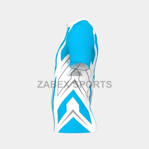 Rashguard respirant et extensible pour homme - Manches longues ou courtes - T-shirt d'entraînement MMA avec logo frontal - 200 GSM - Spandex/Polyester ajusté - Product Image 4