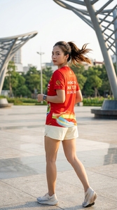 เสื้อแข่งชุมชนชุดกีฬาแบบแห้งเร็วสำหรับกิจกรรมกลางแจ้งเสื้อยืดสำหรับวิ่งกิจกรรมกิจกรรมกลางแจ้งระบายอากาศได้ดีน้ำหนักเบา - Product Image 6