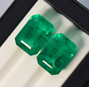 Lab Grown Octagon-<b>Step</b> Cut Columbian Emerald, Vivid Green Emerald ,Green Emerald, Loose Gemstone, May Birthstone ,18X13 mm - Product Image 3