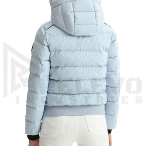 Blouson matelassé pour homme 280 GSM, en tissu polyester imperméable, à capuche, chaud, pour l'hiver, streetwear, fournisseur en gros - Product Image 3