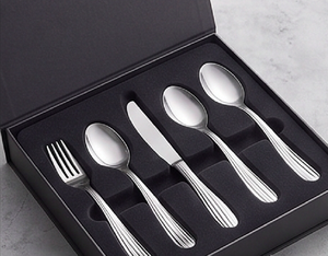 Ensemble de couverts minimalistes en métal avec finition miroir haute brillance, compatible lave-vaisselle, pour les occasions de mariage, la maison et l'hôtellerie - Product Image 6
