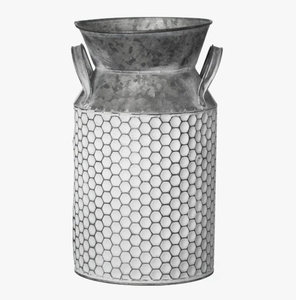 Vase en métal galvanisé style bidon à lait - Pot de fleurs rustique de ferme avec maille hexagonale et poignées pour décoration de maison de campagne et centre de table - Product Image 2
