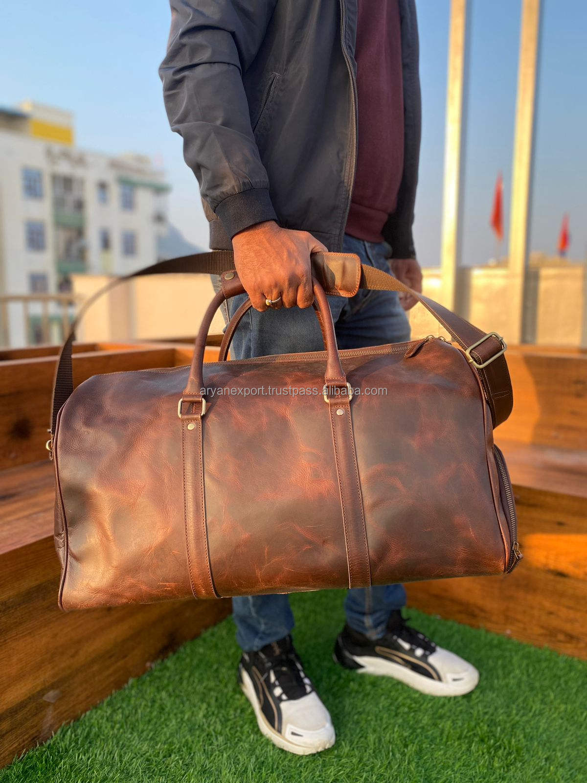 สีน้ำตาล