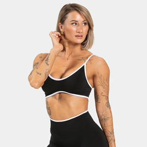 Vêtements de sport Pilates de haute qualité, respirants, pour la gym et le fitness, ensemble de yoga avec hauts et bas à taille haute croisée - Product Image 5