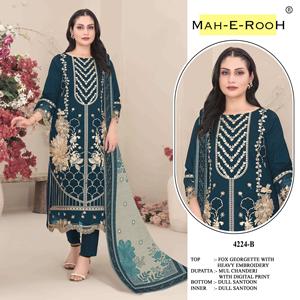 Diseño único que presenta un traje pakistaní de Fox Georgette con bordados elaborados y trabajo Khatli. Compre directamente del proveedor. - Product Image 5