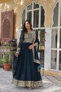 Vestidos Anarkali Étnicos Indios para Bodas y Festivales, Vestidos Pakistaníes de Material Faux Georgette con Bordados - Product Image 6