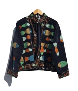 Vestes en toile à col montant et manches trois quarts, motif poisson, broderie Sujani indienne traditionnelle, style floral élégant - Product Image 1